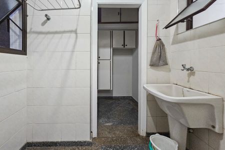 Apartamento para alugar com 118m², 3 quartos e 2 vagasÁrea de Serviço