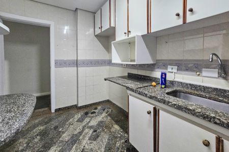 Apartamento para alugar com 118m², 3 quartos e 2 vagasCozinha