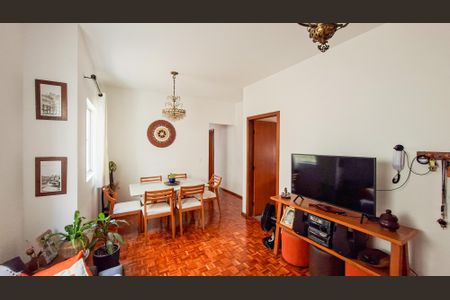 Apartamento à venda com 63m², 3 quartos e 1 vaga Apartamento à venda com 63m², 3 quartos e 1 vagaSala