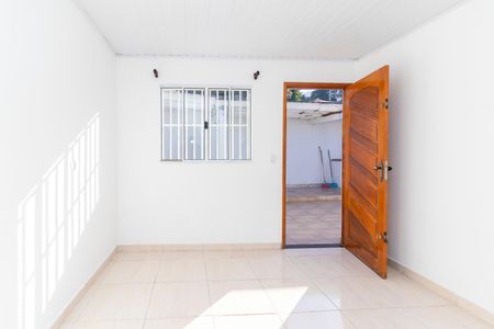 Casa para alugar com 75m², 2 quartos e 1 vaga Casa para alugar com 75m², 2 quartos e 1 vagaSala