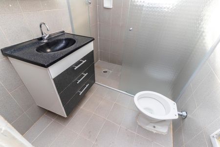 Casa para alugar com 75m², 2 quartos e 1 vaga Casa para alugar com 75m², 2 quartos e 1 vagaBanheiro