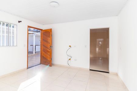Casa para alugar com 75m², 2 quartos e 1 vaga Casa para alugar com 75m², 2 quartos e 1 vagaSala
