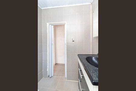 Casa para alugar com 75m², 2 quartos e 1 vaga Casa para alugar com 75m², 2 quartos e 1 vagaBanheiro