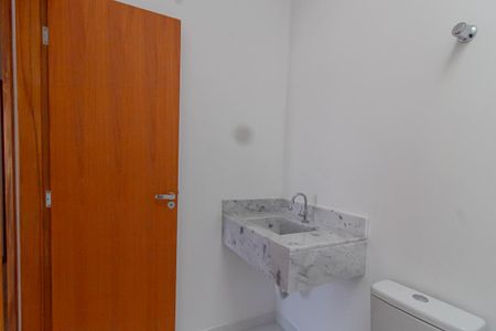 Casa à venda com 100m², 3 quartos e 2 vagas Casa à venda com 100m², 3 quartos e 2 vagasBanheiro da Suite 1