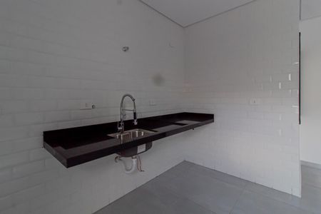 Casa à venda com 100m², 3 quartos e 2 vagas Casa à venda com 100m², 3 quartos e 2 vagasCozinha