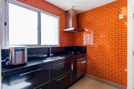 Apartamento para alugar com 95m², 2 quartos e 2 vagasCozinha