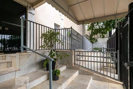 Apartamento à venda com 62m², 2 quartos e sem vagaEntrada