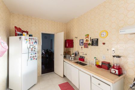 Apartamento à venda com 80m², 2 quartos e 2 vagasCozinha