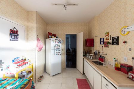 Apartamento à venda com 80m², 2 quartos e 2 vagasCozinha