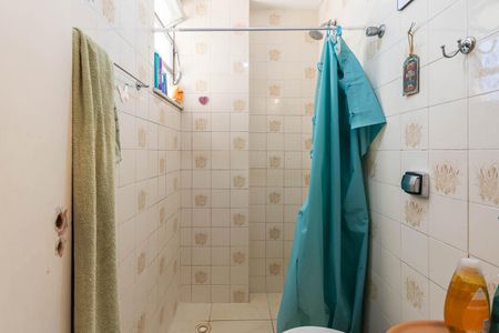 Apartamento à venda com 80m², 2 quartos e 2 vagasBanheiro Social