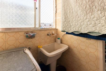 Apartamento à venda com 80m², 2 quartos e 2 vagasÁrea de Serviço