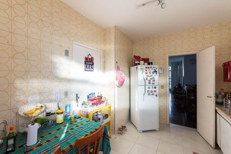 Apartamento à venda com 80m², 2 quartos e 2 vagasCozinha