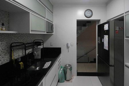 Casa de condomínio à venda com 150m², 3 quartos e 2 vagas Casa de condomínio à venda com 150m², 3 quartos e 2 vagasCozinha