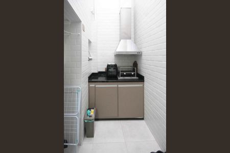 Casa de condomínio à venda com 150m², 3 quartos e 2 vagas Casa de condomínio à venda com 150m², 3 quartos e 2 vagasÁrea de Serviço