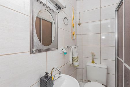 Casa à venda com 136m², 4 quartos e 1 vagaBanheiro 2