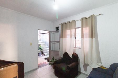 Casa à venda com 150m², 3 quartos e 2 vagas Casa à venda com 150m², 3 quartos e 2 vagasSala/Quarto