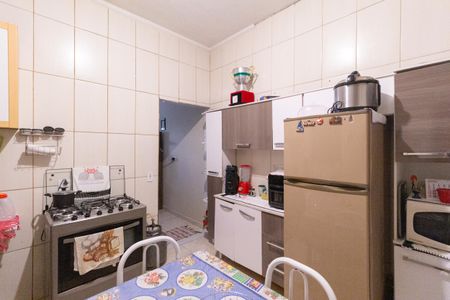 Casa à venda com 150m², 3 quartos e 2 vagas Casa à venda com 150m², 3 quartos e 2 vagasCozinha