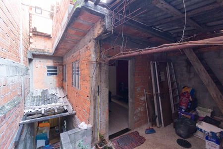 Casa à venda com 150m², 3 quartos e 2 vagas Casa à venda com 150m², 3 quartos e 2 vagasQuintal