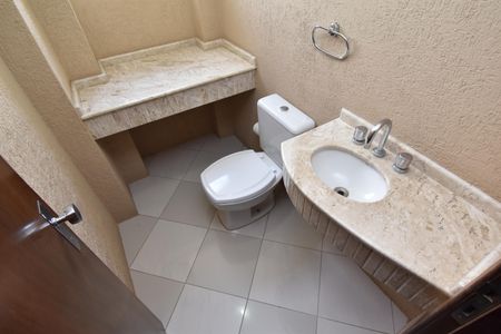 Apartamento para alugar com 250m², 4 quartos e 2 vagasLavabo