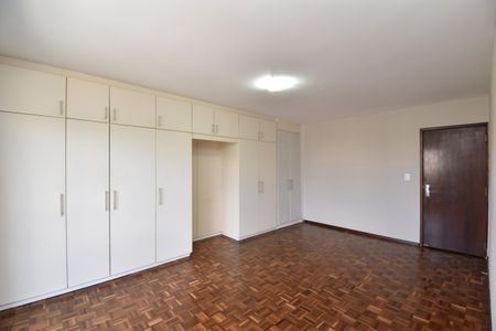 Apartamento para alugar com 250m², 4 quartos e 2 vagasSuíte 2