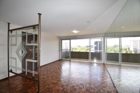 Sala de apartamento para alugar com 4 quartos, 250m² em Centro Cívico, Curitiba
