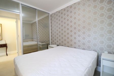 Apartamento para alugar com 100m², 3 quartos e 2 vagasSuíte