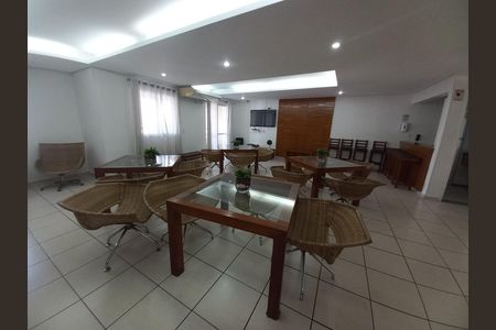 Apartamento para alugar com 86m², 3 quartos e 1 vagaÁrea comum - Salão de Festas