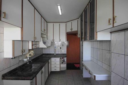 Apartamento à venda com 147m², 3 quartos e 1 vaga Apartamento à venda com 147m², 3 quartos e 1 vagaCozinha