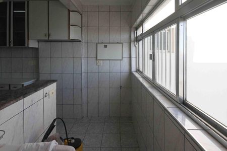 Apartamento à venda com 147m², 3 quartos e 1 vaga Apartamento à venda com 147m², 3 quartos e 1 vagaÁrea de Serviço