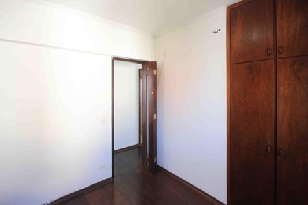 Apartamento à venda com 147m², 3 quartos e 1 vaga Apartamento à venda com 147m², 3 quartos e 1 vagaQuarto 02