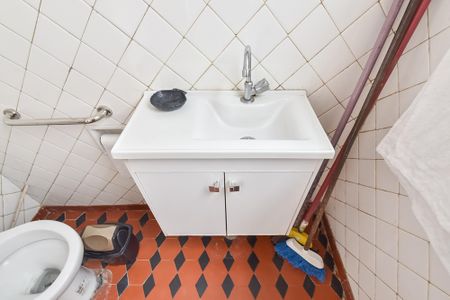 Casa à venda com 104m², 2 quartos e 1 vaga Casa à venda com 104m², 2 quartos e 1 vagaBanheiro 2