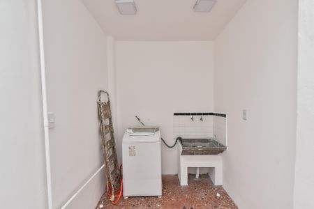 Casa à venda com 104m², 2 quartos e 1 vaga Casa à venda com 104m², 2 quartos e 1 vagaÁrea de serviço