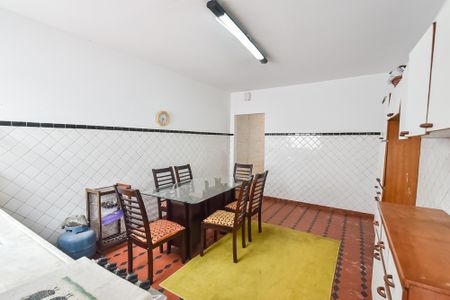 Casa à venda com 104m², 2 quartos e 1 vaga Casa à venda com 104m², 2 quartos e 1 vagaCozinha