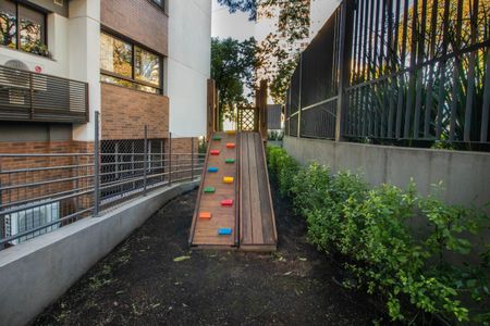 Apartamento à venda com 64m², 2 quartos e 1 vaga Apartamento à venda com 64m², 2 quartos e 1 vagaÁrea comum - Playground