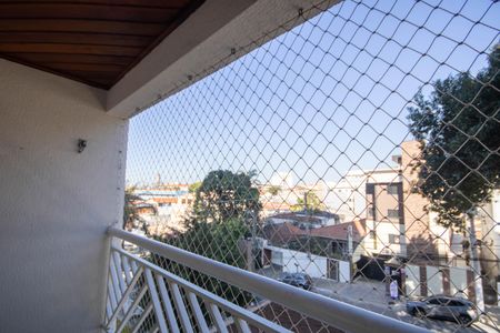 Apartamento à venda com 71m², 3 quartos e 2 vagas Apartamento à venda com 71m², 3 quartos e 2 vagasVaranda