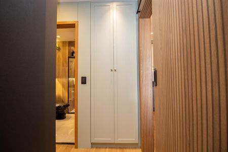Apartamento para alugar com 37m², 1 quarto e 1 vaga Apartamento para alugar com 37m², 1 quarto e 1 vagaCloset da Suíte