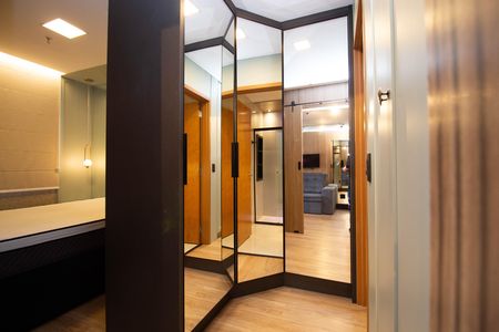 Apartamento para alugar com 37m², 1 quarto e 1 vaga Apartamento para alugar com 37m², 1 quarto e 1 vagaCloset da Suíte