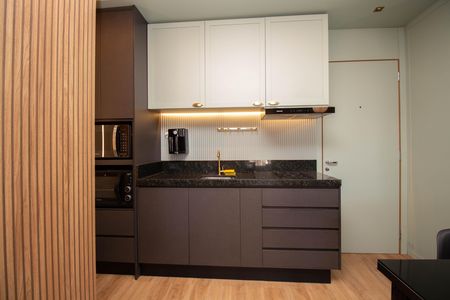 Apartamento para alugar com 37m², 1 quarto e 1 vaga Apartamento para alugar com 37m², 1 quarto e 1 vagaCozinha e Área de Serviço