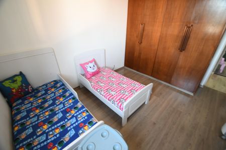 Apartamento à venda com 102m², 3 quartos e 2 vagasQuarto 1