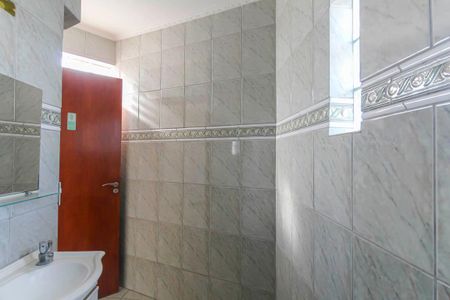 Casa à venda com 240m², 6 quartos e 3 vagas Casa à venda com 240m², 6 quartos e 3 vagasBanheiro da Suíte