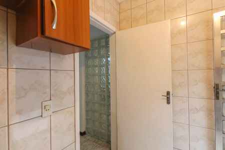 Casa à venda com 240m², 6 quartos e 3 vagas Casa à venda com 240m², 6 quartos e 3 vagasCozinha