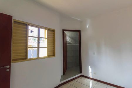 Casa à venda com 240m², 6 quartos e 3 vagas Casa à venda com 240m², 6 quartos e 3 vagasSuite