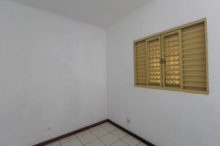 Casa à venda com 240m², 6 quartos e 3 vagas Casa à venda com 240m², 6 quartos e 3 vagasQuarto 3