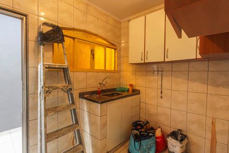 Casa à venda com 240m², 6 quartos e 3 vagas Casa à venda com 240m², 6 quartos e 3 vagasCozinha