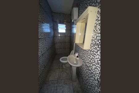 Casa para alugar com 60m², 2 quartos e sem vagaBanheiro