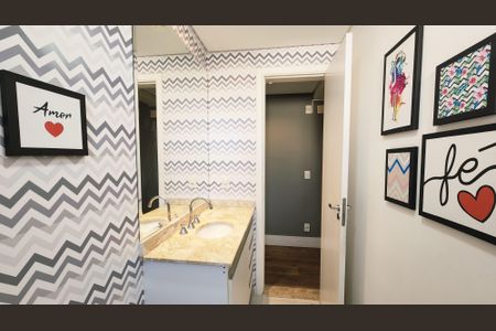 Apartamento à venda com 162m², 2 quartos e 2 vagas Apartamento à venda com 162m², 2 quartos e 2 vagasBanheiro Social