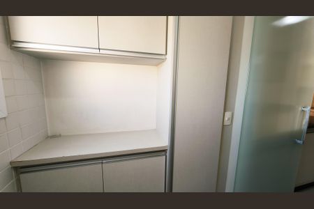 Apartamento à venda com 162m², 2 quartos e 2 vagas Apartamento à venda com 162m², 2 quartos e 2 vagasCozinha e Área de Serviço