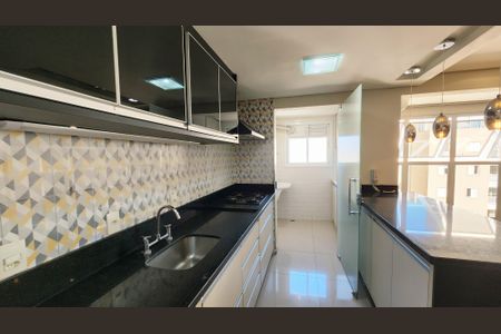 Apartamento à venda com 162m², 2 quartos e 2 vagas Apartamento à venda com 162m², 2 quartos e 2 vagasCozinha e Área de Serviço