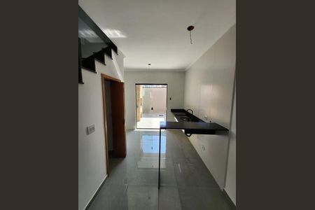 Casa à venda com 80m², 3 quartos e 2 vagas Casa à venda com 80m², 3 quartos e 2 vagasFoto 08