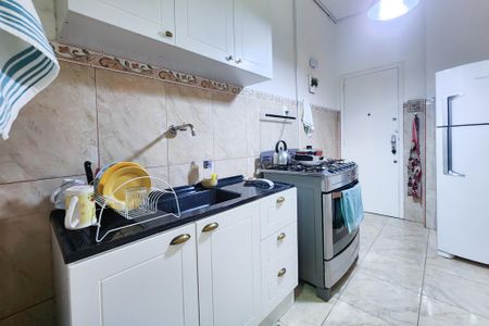 Apartamento à venda com 79m², 2 quartos e sem vagaCozinha